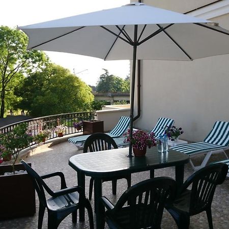 סוקהום Spa Hotel Karakas מראה חיצוני תמונה