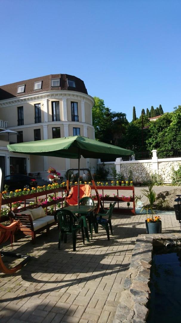 סוקהום Spa Hotel Karakas מראה חיצוני תמונה