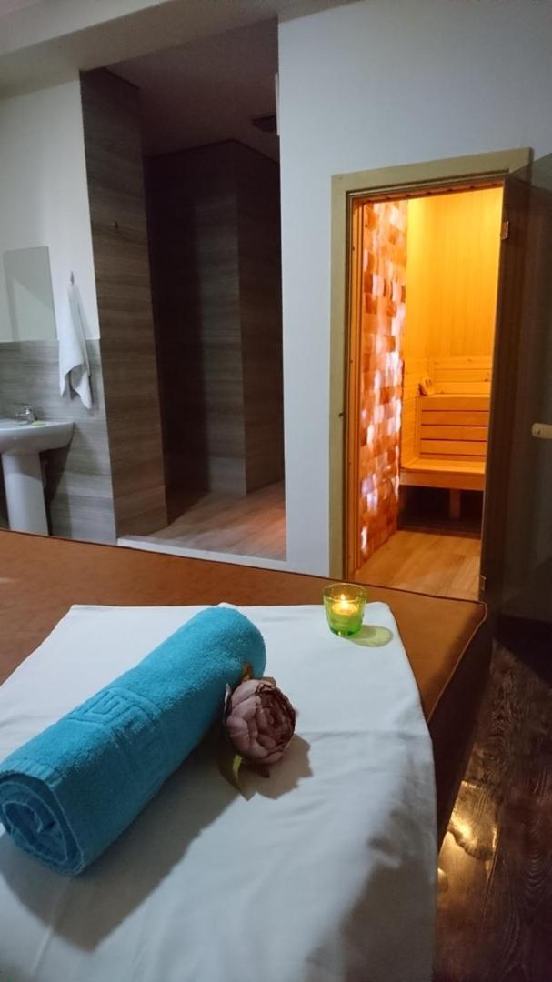 סוקהום Spa Hotel Karakas מראה חיצוני תמונה