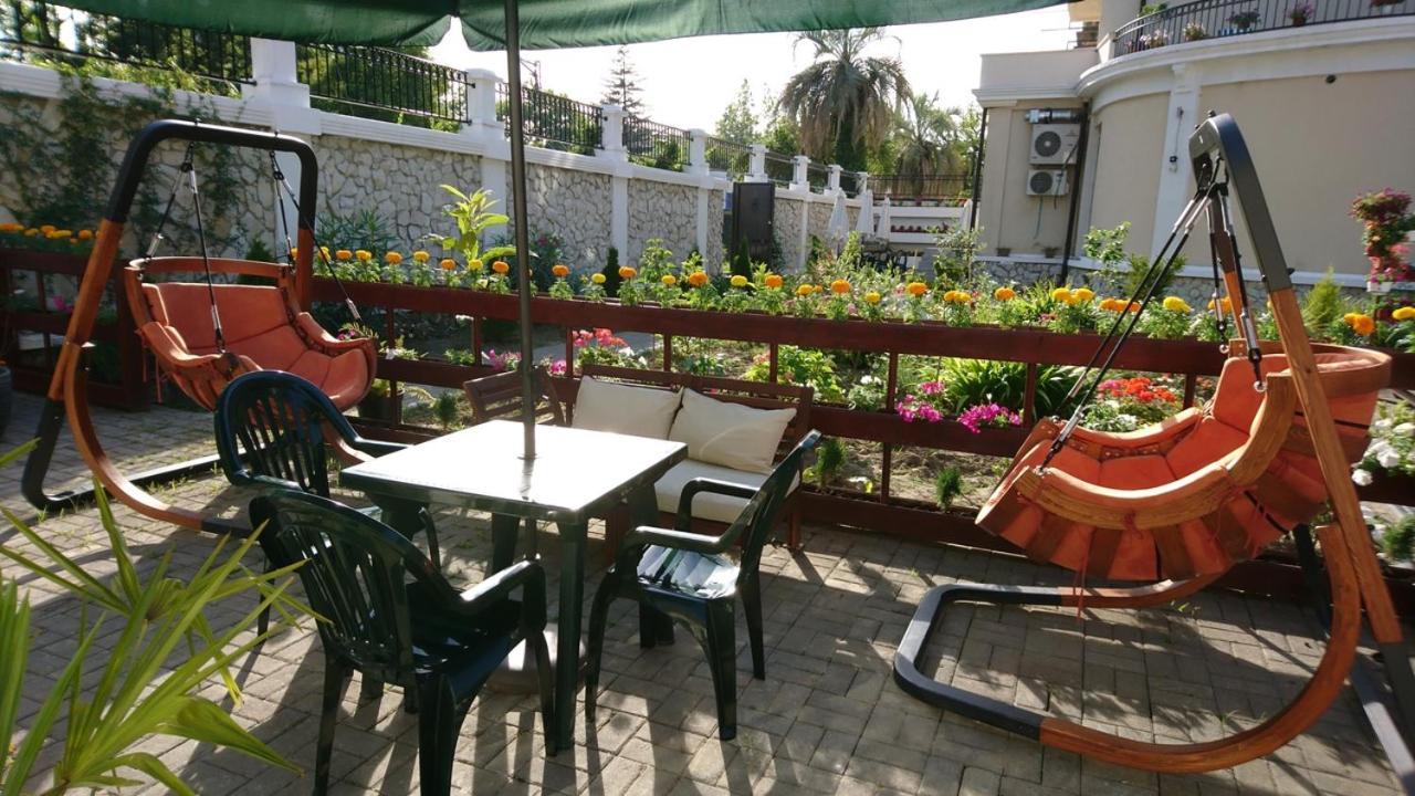 סוקהום Spa Hotel Karakas מראה חיצוני תמונה